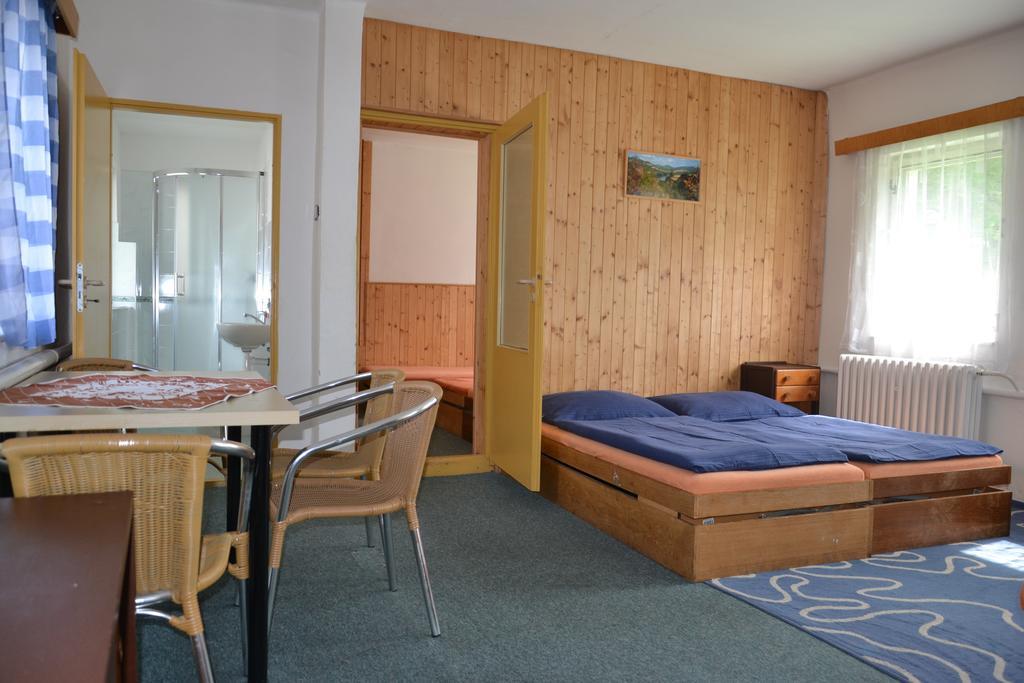 Hostel Fortuna Spindleruv Mlyn Exterior photo