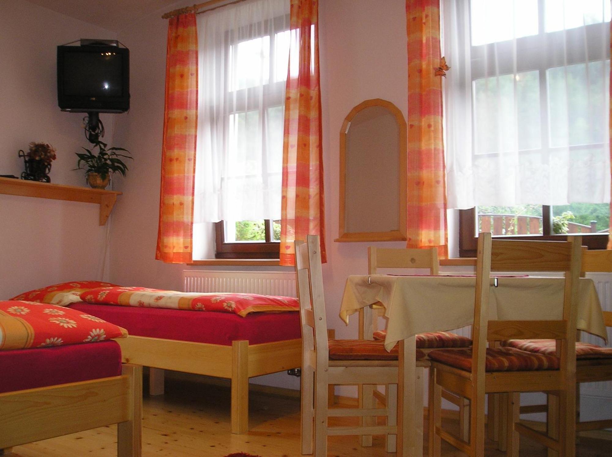 Hostel Fortuna Spindleruv Mlyn Exterior photo
