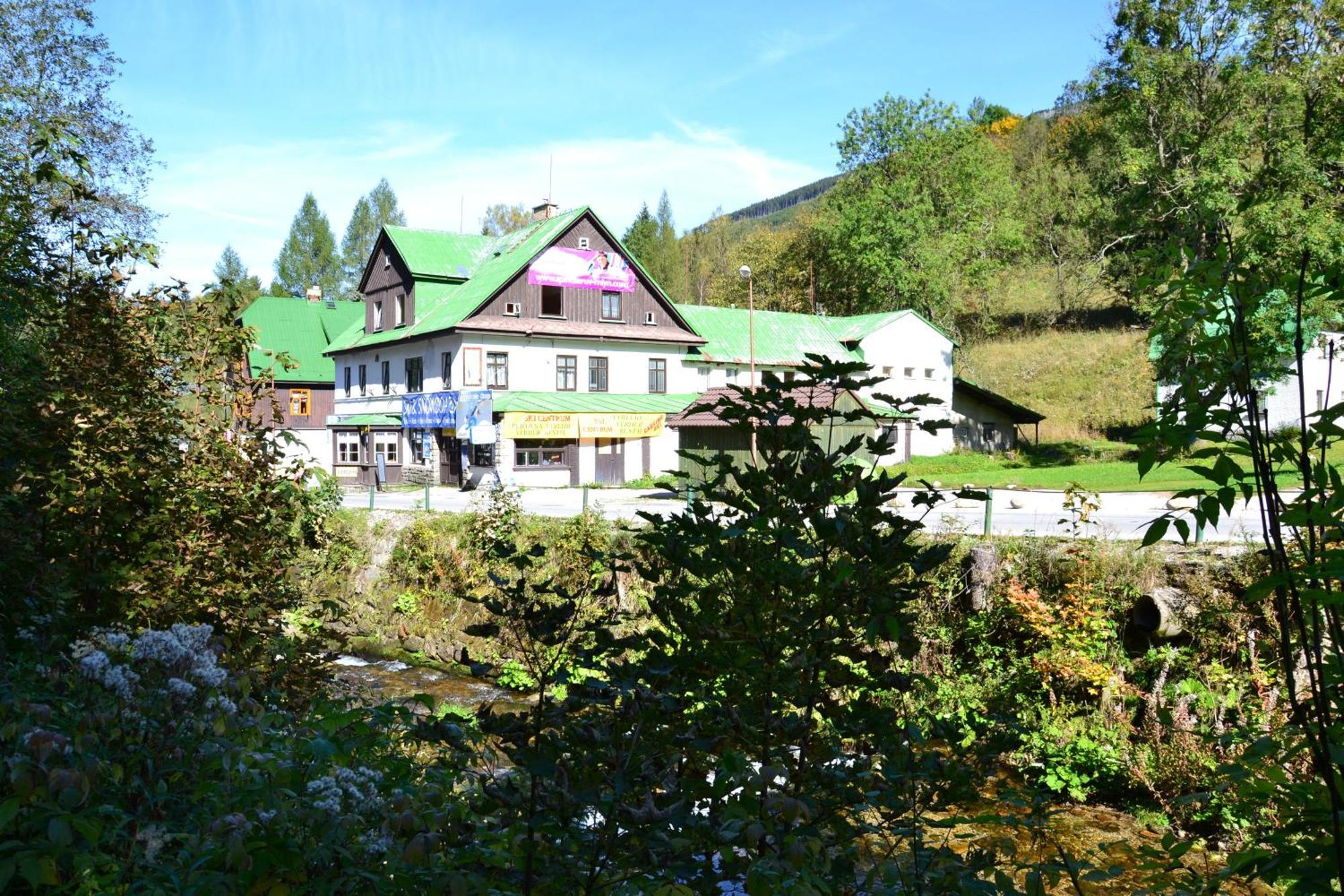 Hostel Fortuna Spindleruv Mlyn Exterior photo