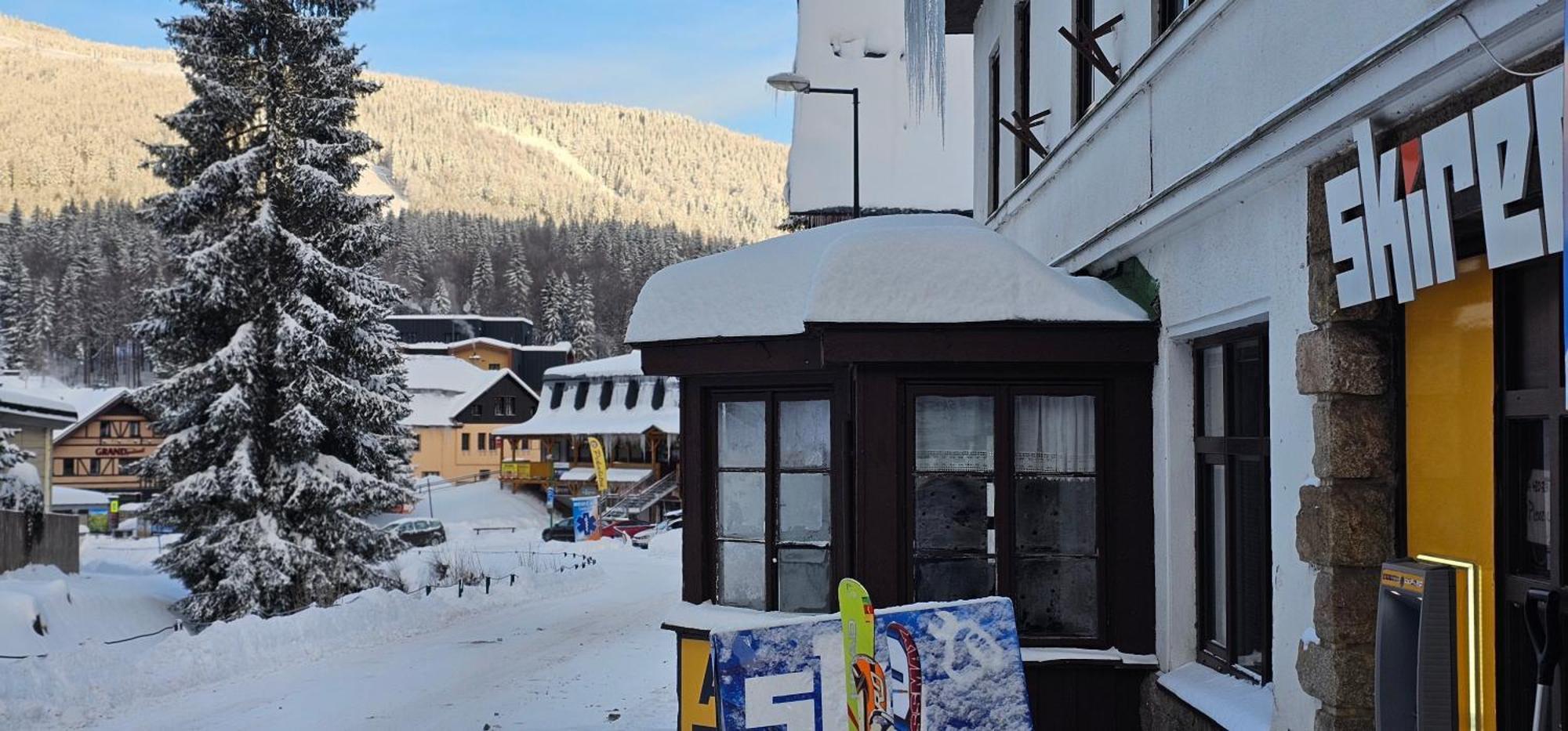 Hostel Fortuna Spindleruv Mlyn Exterior photo